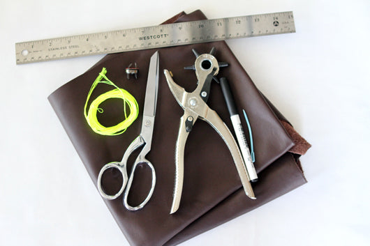 DIY :: Un petit sac en cuir (sans couture)