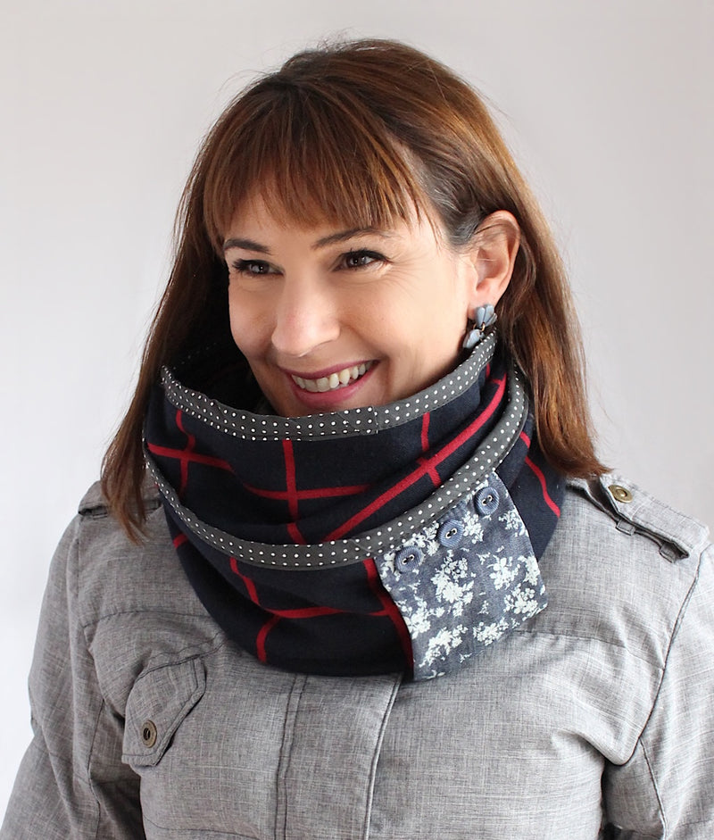 Northern Infinity Scarf