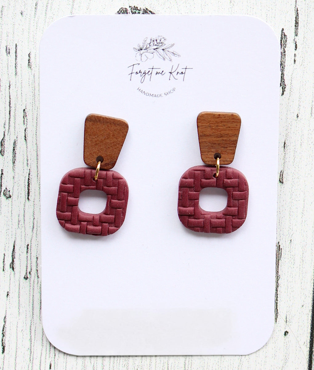 Wood and flowered square earrings