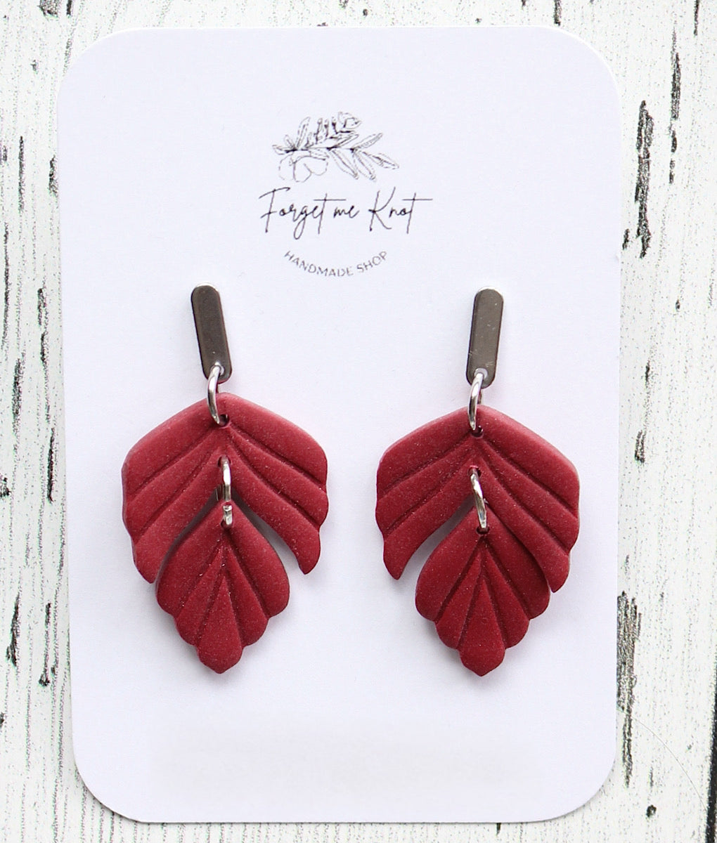 Boucles d’oreilles plumes rouges