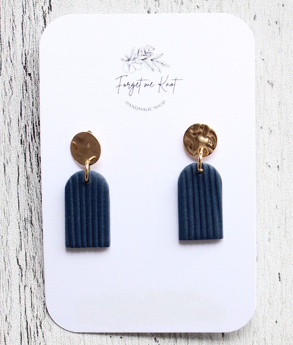 Wood and flowered square earrings