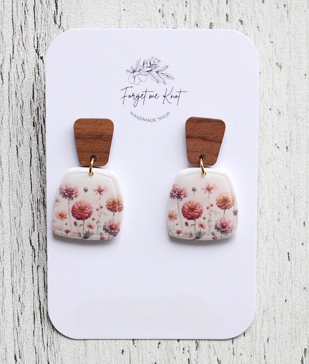 Wood and flowered square earrings