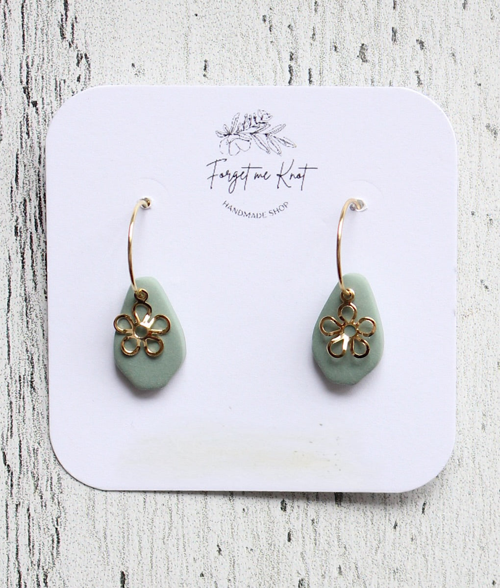 Ochre leaf earrings