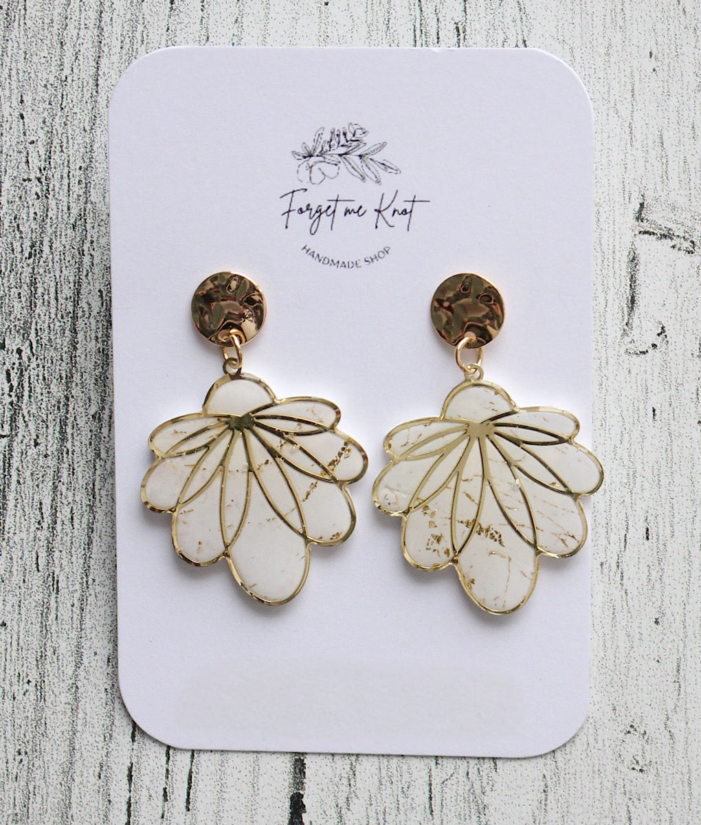 Boucles d’oreilles pétales or