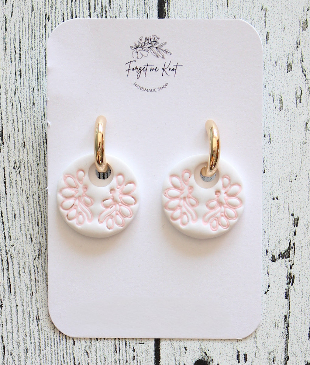 Wood and flowered square earrings