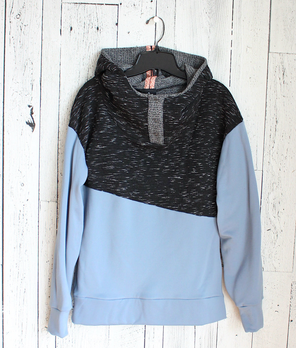 Top Découpe mini-prod - Noir et bleu ciment